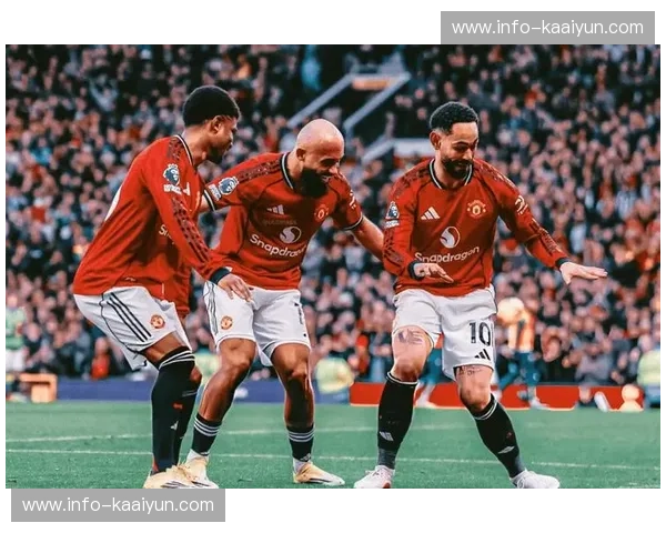 富勒姆比赛数据全面占优，射正次数危险进攻均领先