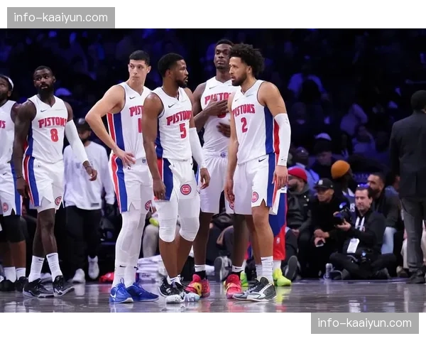 活塞防守压迫转化高效转换,坎宁安杜伦挡拆驱动攻防体系 活塞防守压迫转化高效转换,坎宁安杜伦挡拆驱动攻防体系